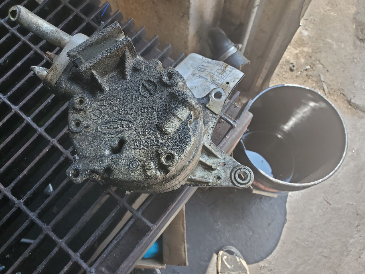 2010 CHEVROLET IMPALA AC COMPRESSOR - 501464 — photo 4
