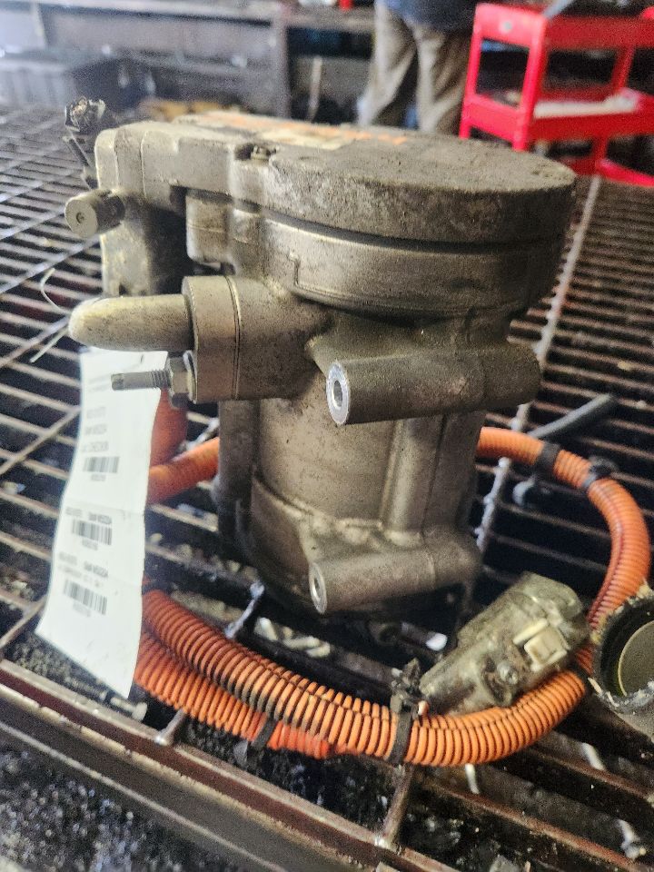 2014 FORD FUSION AC COMPRESSOR - 502169 — photo 2