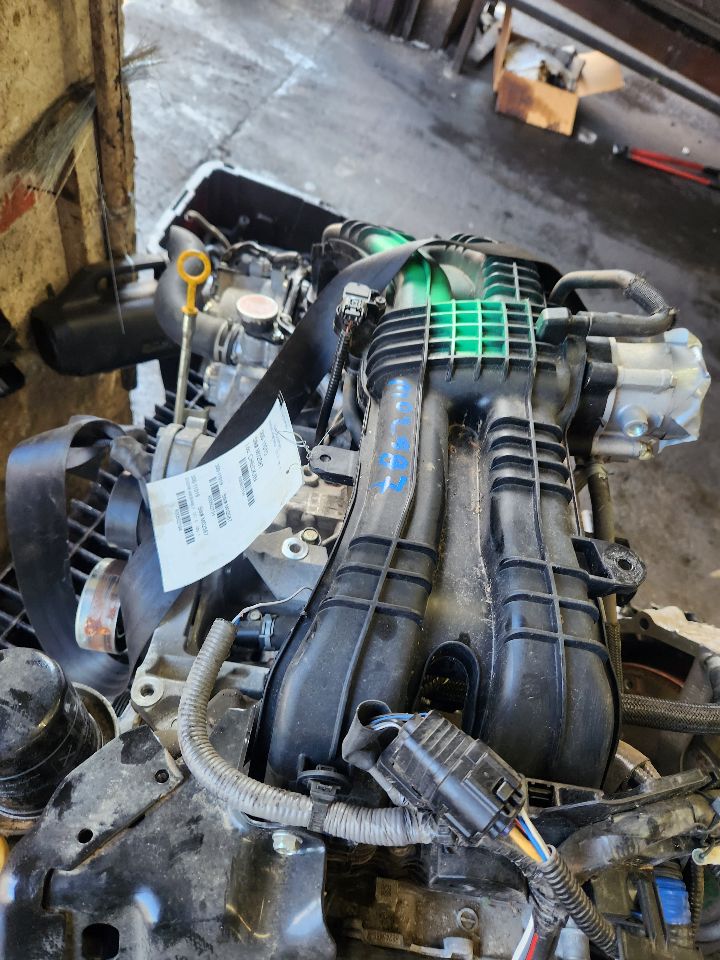 2025 SUBARU XV CROSSTREK ENGINE ASSEMBLY - 502194 — photo 2