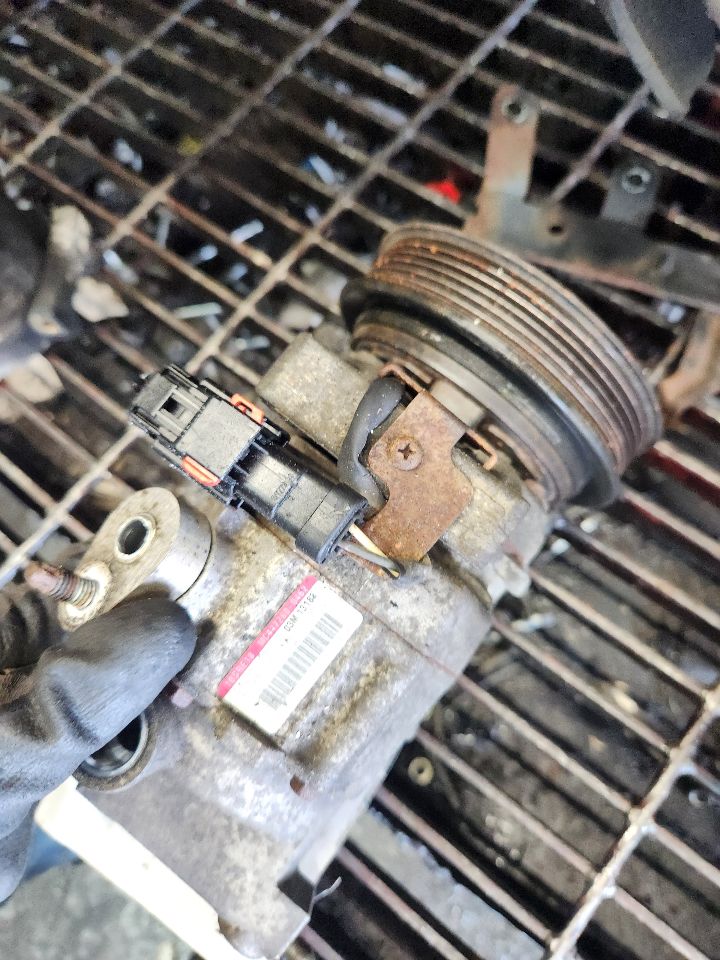 2010 DODGE 1500 PICKUP AC COMPRESSOR - 502293 — photo 3