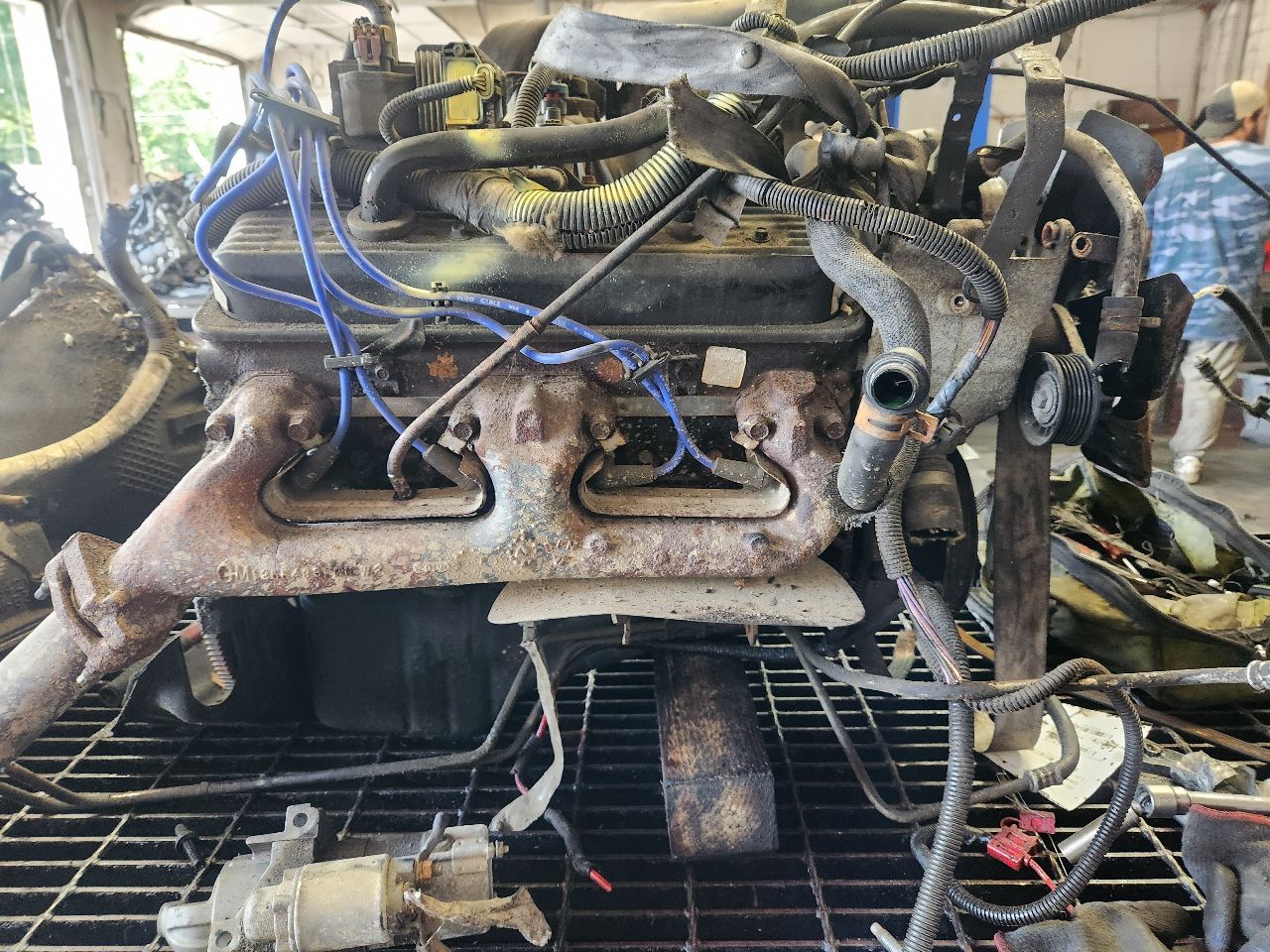 2000 GMC VAN 8cyl Gasoline 5.7 ENGINE ASSEMBLY - 502430 — photo 7