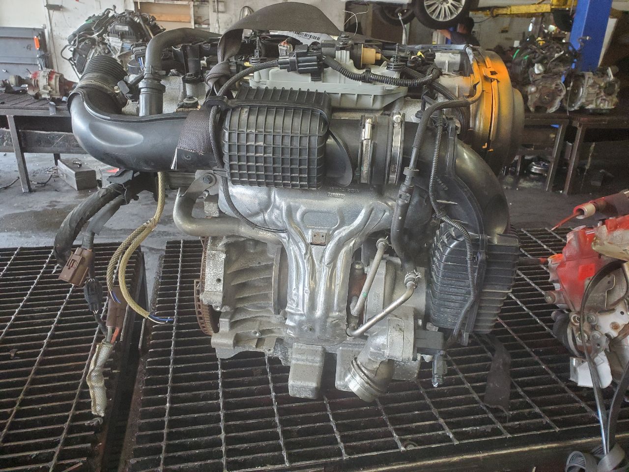2017 VOLVO S60 ENGINE ASSEMBLY - 502596 — photo 4