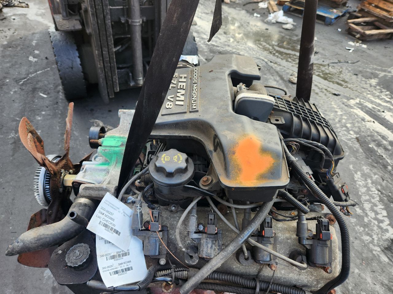 2005 DODGE 2500 PICKUP ENGINE ASSEMBLY - 502791 — photo 3