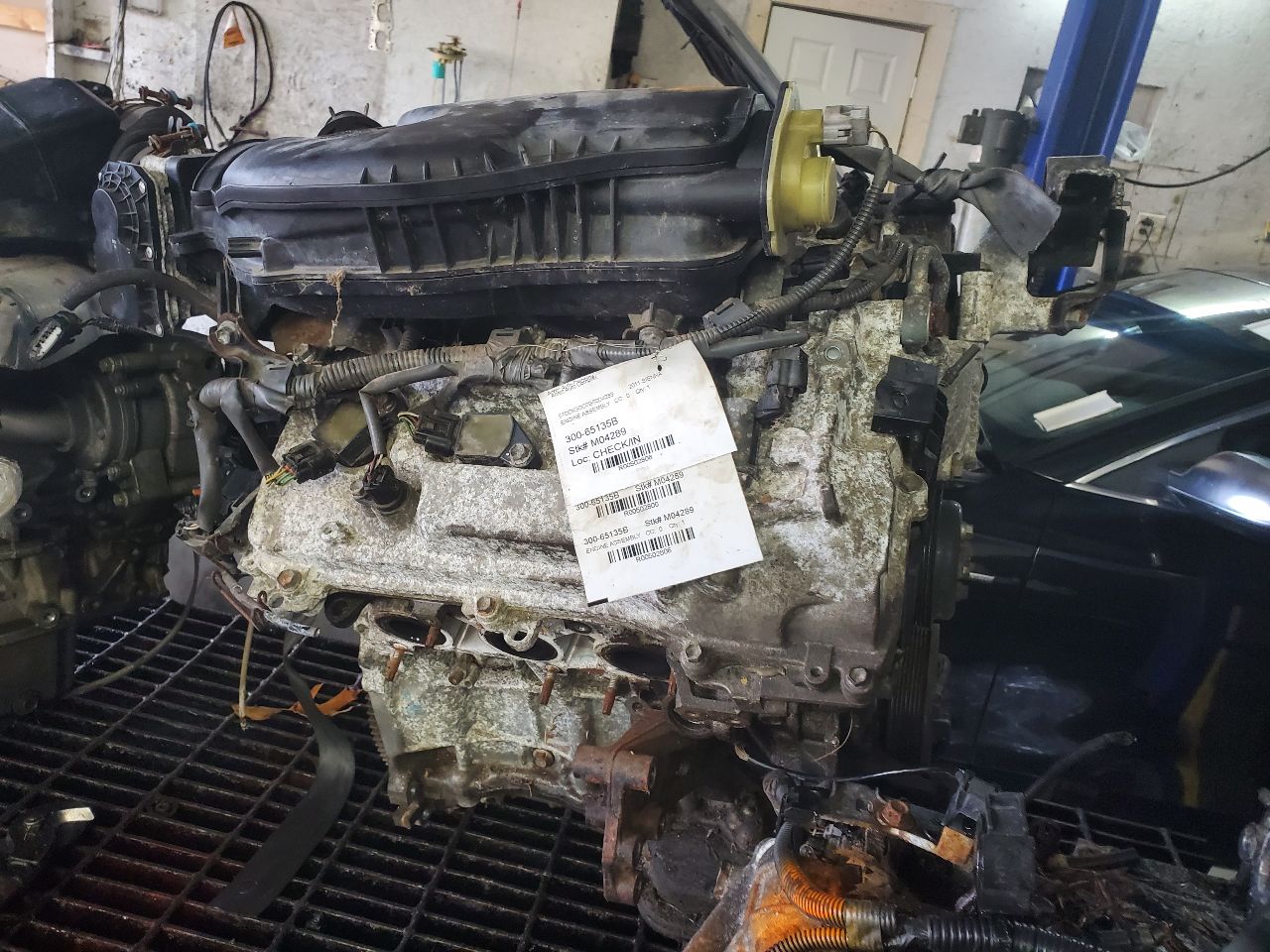2011 TOYOTA SIENNA ENGINE ASSEMBLY - 502806 — photo 2