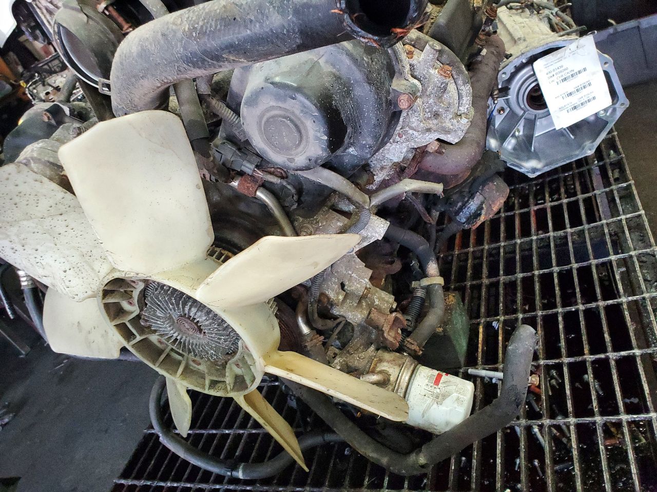 2004 TOYOTA 4 RUNNER 8cyl Gasoline 4.7 ENGINE ASSEMBLY - 502830 — photo 4