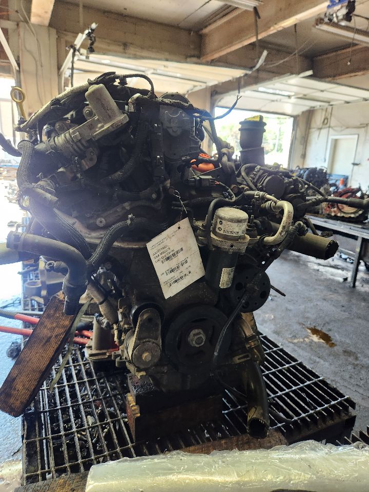 2017 DODGE DURANGO ENGINE ASSEMBLY - 503014