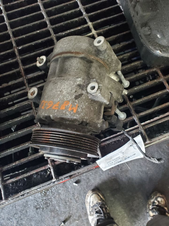 2013 HYUNDAI GENESIS AC COMPRESSOR - 503183 — photo 1