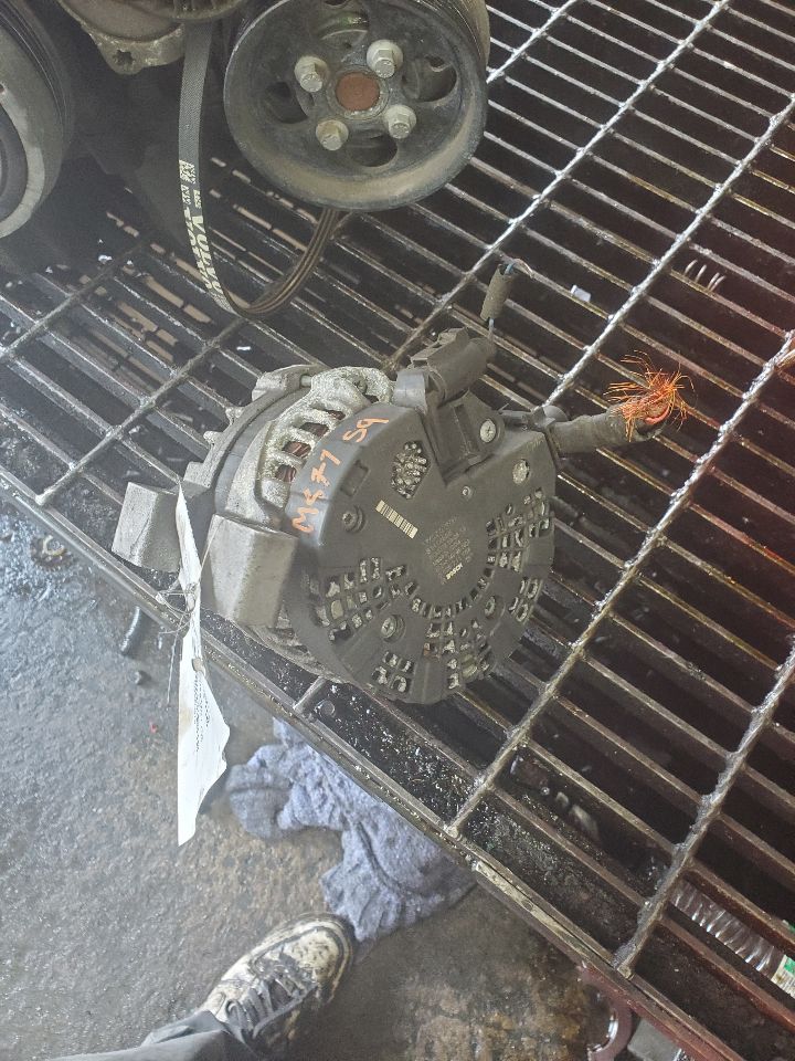 2013 VOLVO 60 SERIES ALTERNATOR - 503479 — photo 2