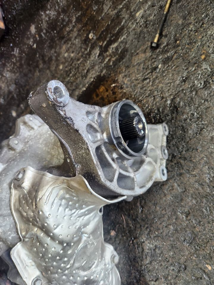2016 JEEP CHEROKEE TRANSFER CASE ASSY - 503954 — photo 3