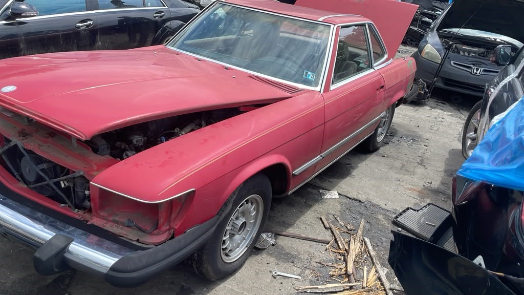 1984 MERCEDES-BENZ 380 HOOD - 504258 — photo 1