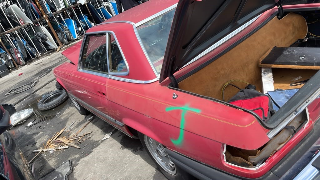 1984 MERCEDES-BENZ 380 HOOD - 504258 — photo 2