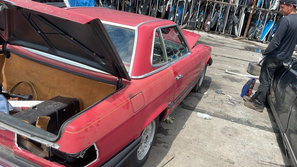 1984 MERCEDES-BENZ 380 HOOD - 504258 — photo 7