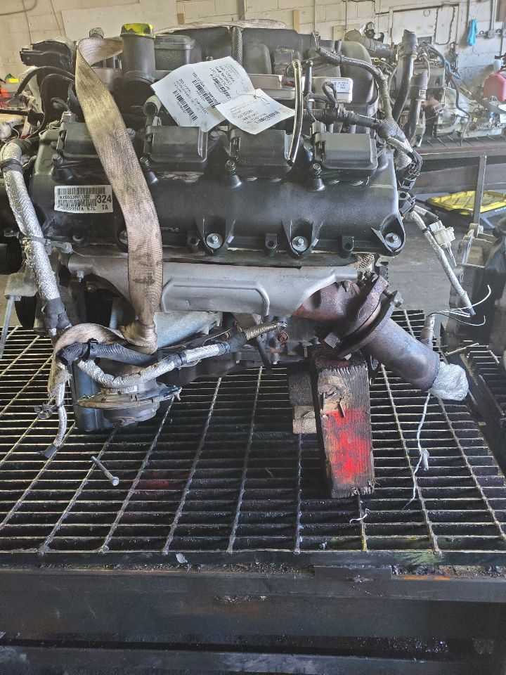 2019 JEEP GRAND CHEROKEE ENGINE ASSEMBLY - 504301