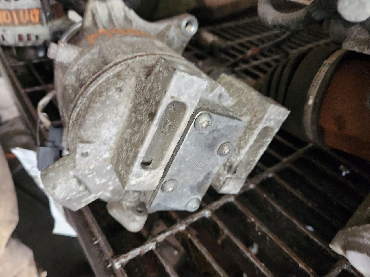 2017 NISSAN PATHFINDER AC COMPRESSOR - 504464 — photo 4