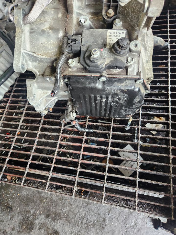 2016 VOLVO XC60 Transmiss,Transaxle - 505196 — photo 2