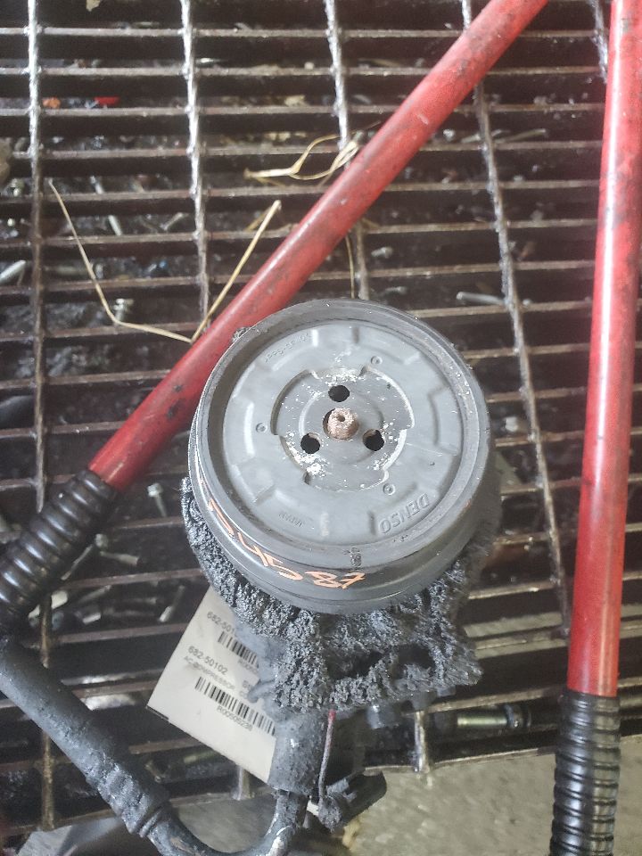 2011 MERCEDES-BENZ GL-CLASS AC COMPRESSOR - 505238 — photo 4