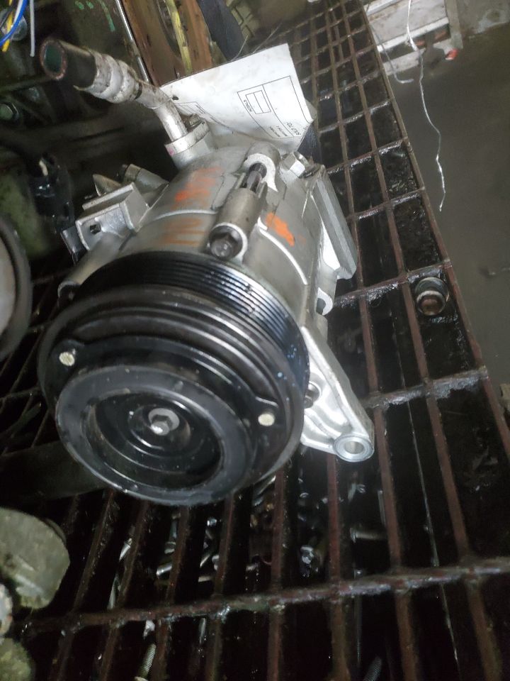 2012 NISSAN MURANO AC COMPRESSOR - 505394 — photo 2