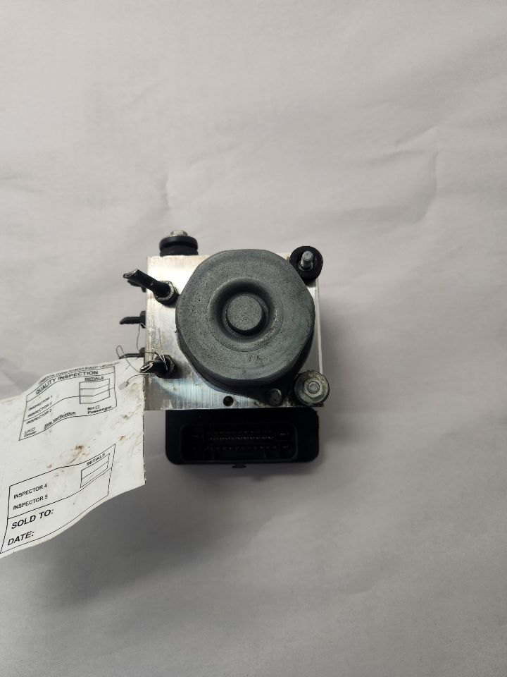 2014 SUBARU XV CROSSTREK Anti-lock Brake Pts - 505714
