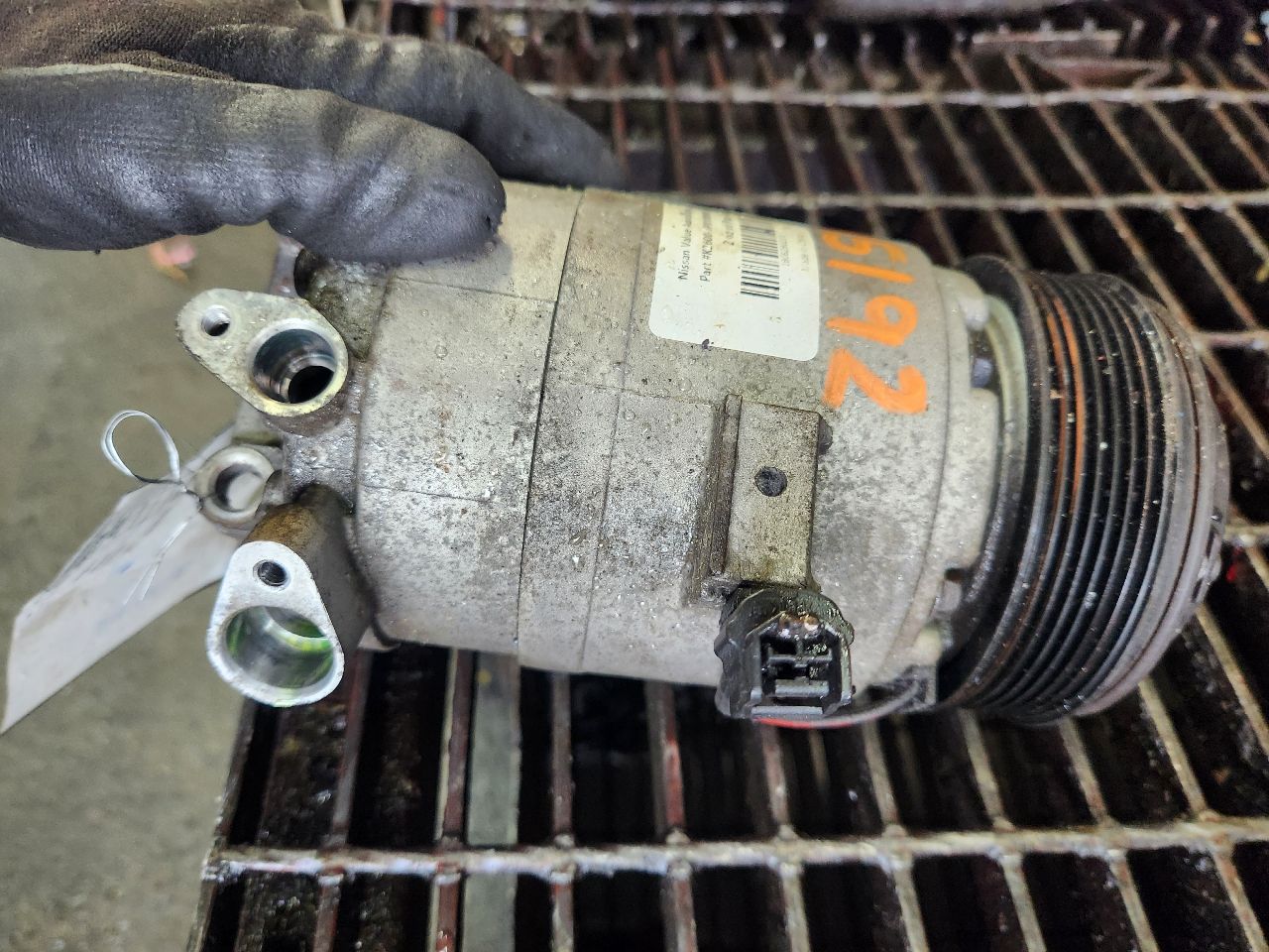 2014 NISSAN QUEST AC COMPRESSOR - 505811 — photo 3