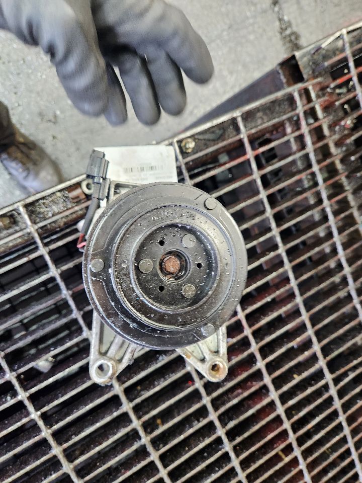 2014 NISSAN QUEST AC COMPRESSOR - 505811 — photo 5
