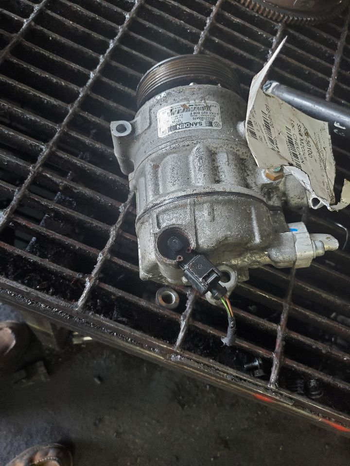 2015 VOLKSWAGEN PASSAT AC COMPRESSOR - 505844