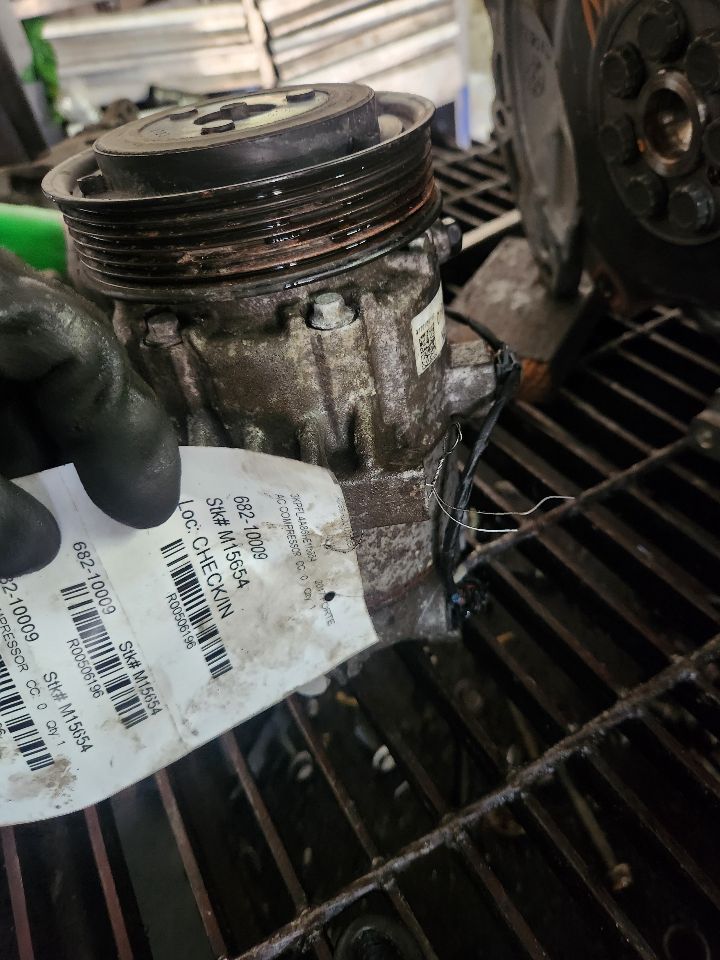 2017 KIA FORTE AC COMPRESSOR - 506196 — photo 4