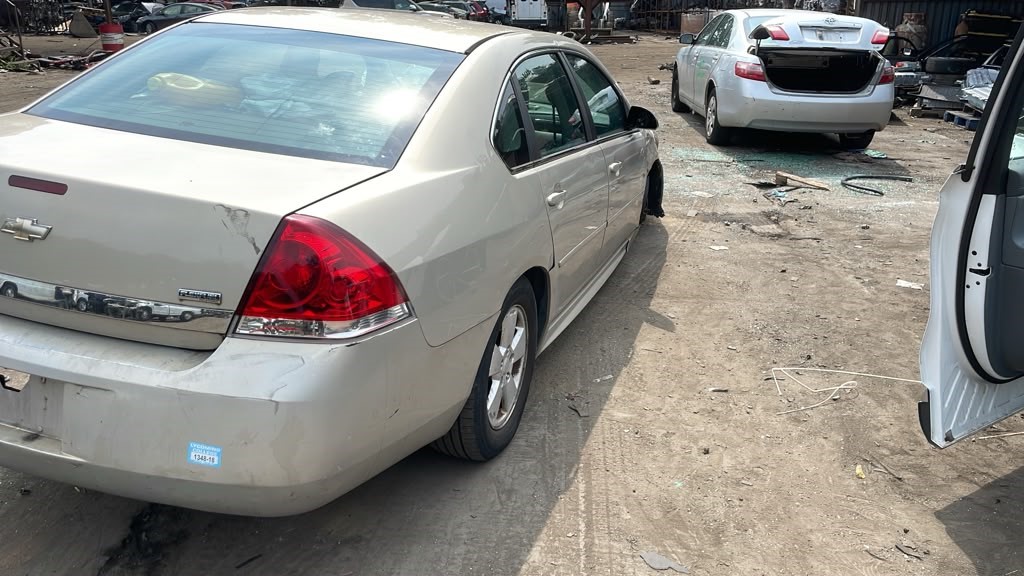 2011 CHEVROLET IMPALA AC COMPRESSOR - 506461 — photo 2