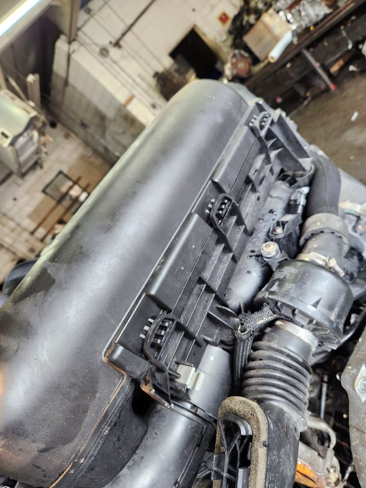 2011 MINI COOPER COOPER ENGINE ASSEMBLY - 506663 — photo 2