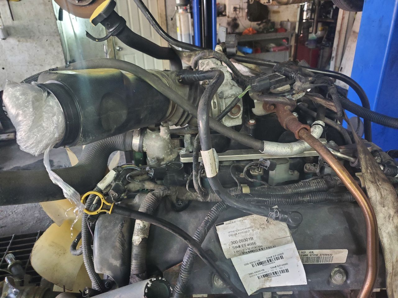2010 FORD E150 VAN ENGINE ASSEMBLY - 508464 — photo 4