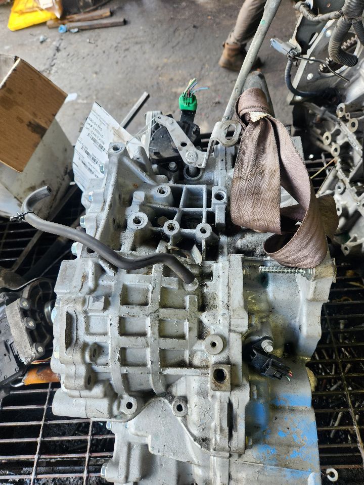 2015 NISSAN ROGUE Transmiss,Transaxle - 508980 — photo 3