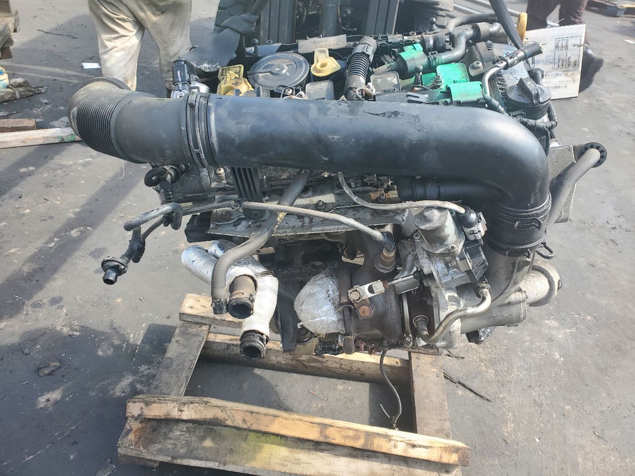 2015 VOLKSWAGEN PASSAT ENGINE ASSEMBLY - 509271 — photo 2