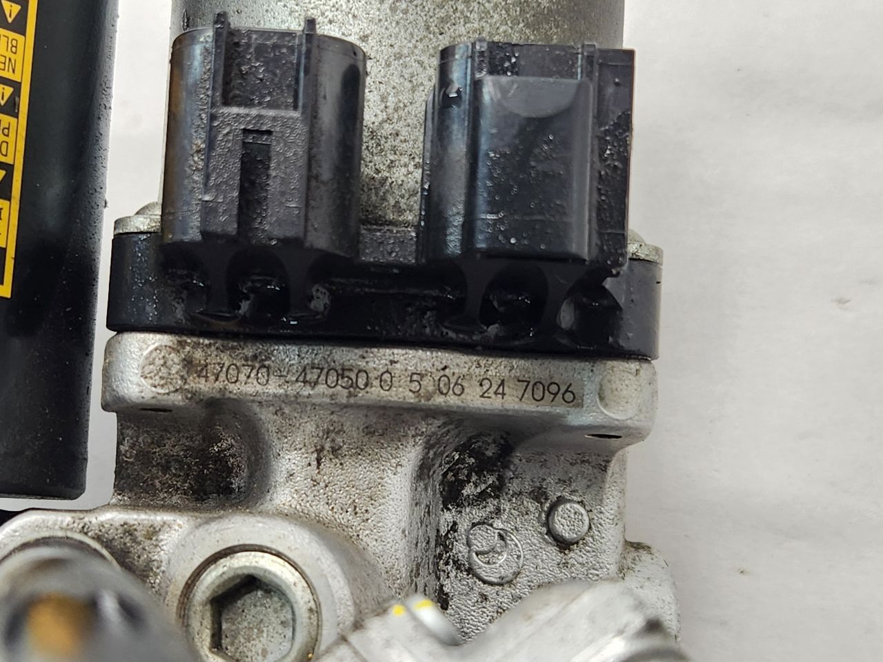 2015 TOYOTA PRIUS Anti-lock Brake Pts - 509387 — photo 3