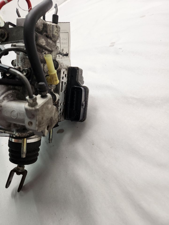 2010 TOYOTA PRIUS Anti-lock Brake Pts - 509401 — photo 4