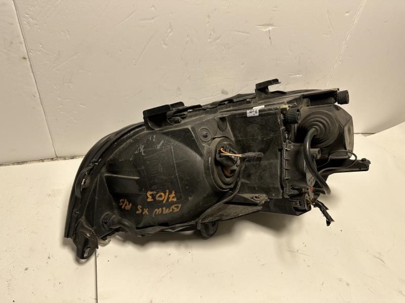 2006 BMW X5 Right HEADLAMP ASSEMBLY - 545 — photo 6
