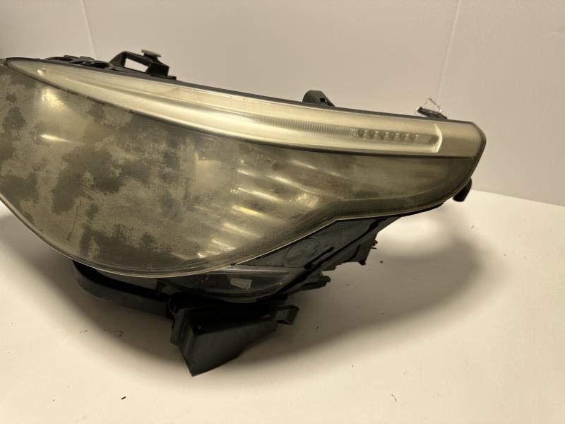 2009 BMW 528i Left HEADLAMP ASSEMBLY - 566 — photo 3