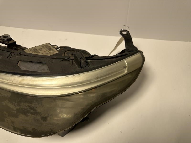 2009 BMW 528i Left HEADLAMP ASSEMBLY - 566 — photo 5