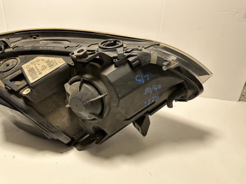 2009 BMW 528i Left HEADLAMP ASSEMBLY - 566 — photo 8