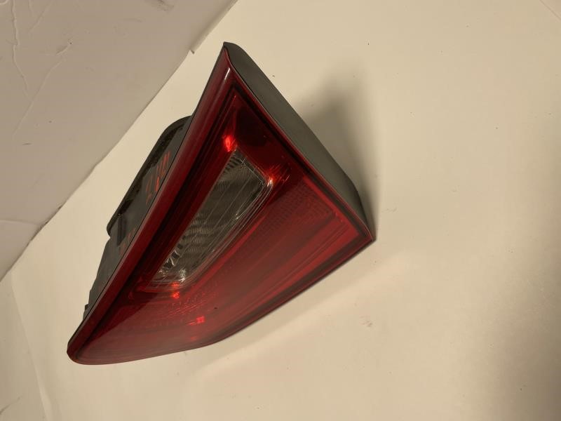 2014 KIA OPTIMA Right TAIL LAMP - 640 — photo 2