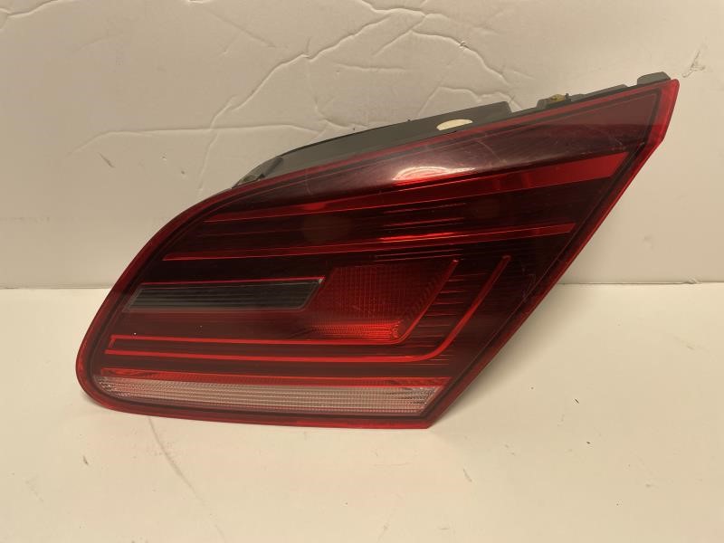 2013 VOLKSWAGEN CC Right TAIL LAMP - 641