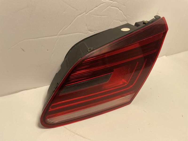 2013 VOLKSWAGEN CC Right TAIL LAMP - 641 — photo 2