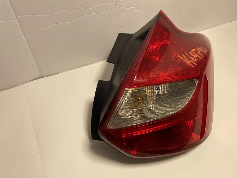 2014 FORD FOCUS Right TAIL LAMP - 655 — photo 2