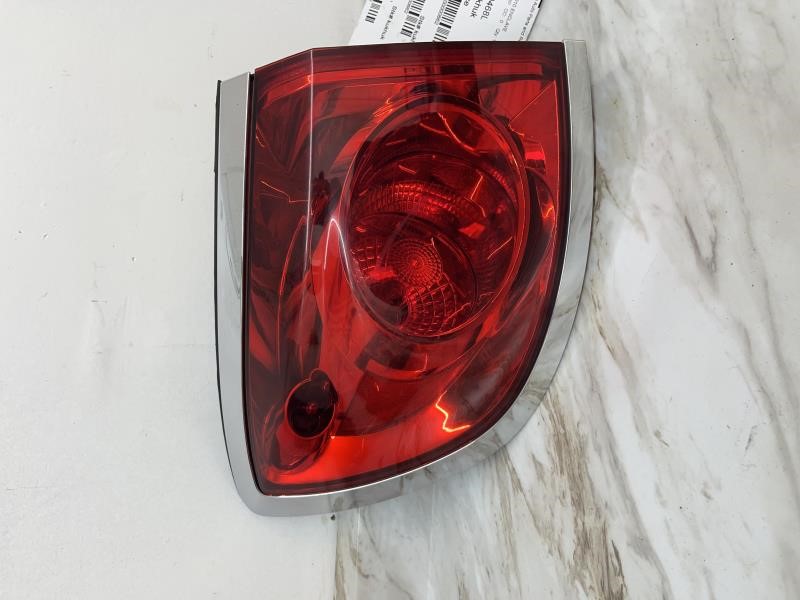 2010 BUICK ENCLAVE Left TAIL LAMP - 662 — photo 1