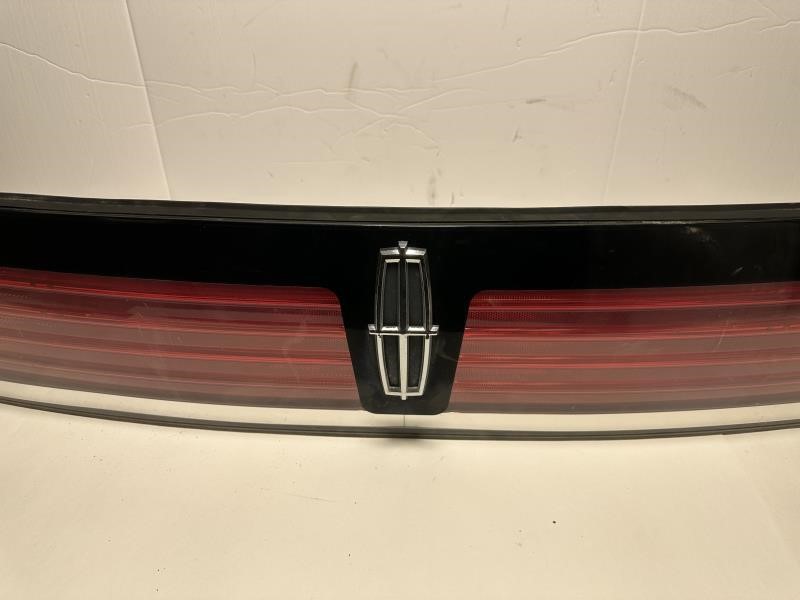 2008 LINCOLN MKX TAIL LAMP - 664 — photo 3
