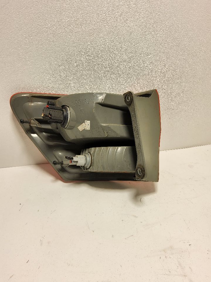 2011 JEEP GRAND CHEROKEE Right TAIL LAMP - 698 — photo 5