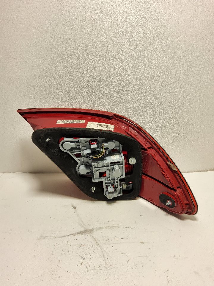 2008 MERCEDES-BENZ C-CLASS Right TAIL LAMP - 702 — photo 6