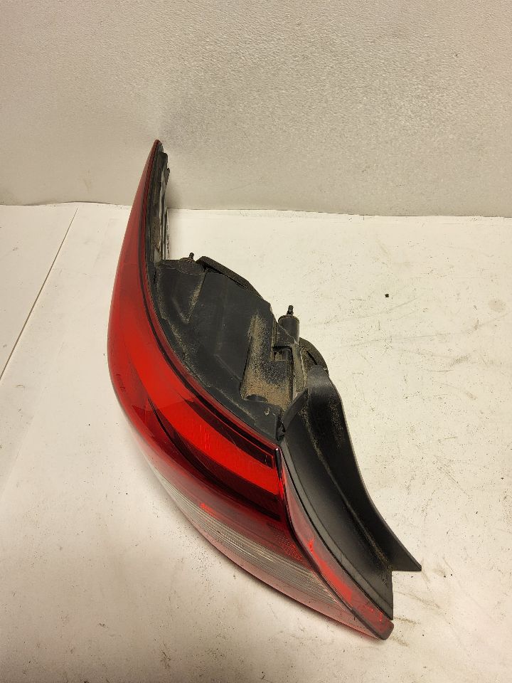 2015 HYUNDAI SONATA Left TAIL LAMP - 759 — photo 4