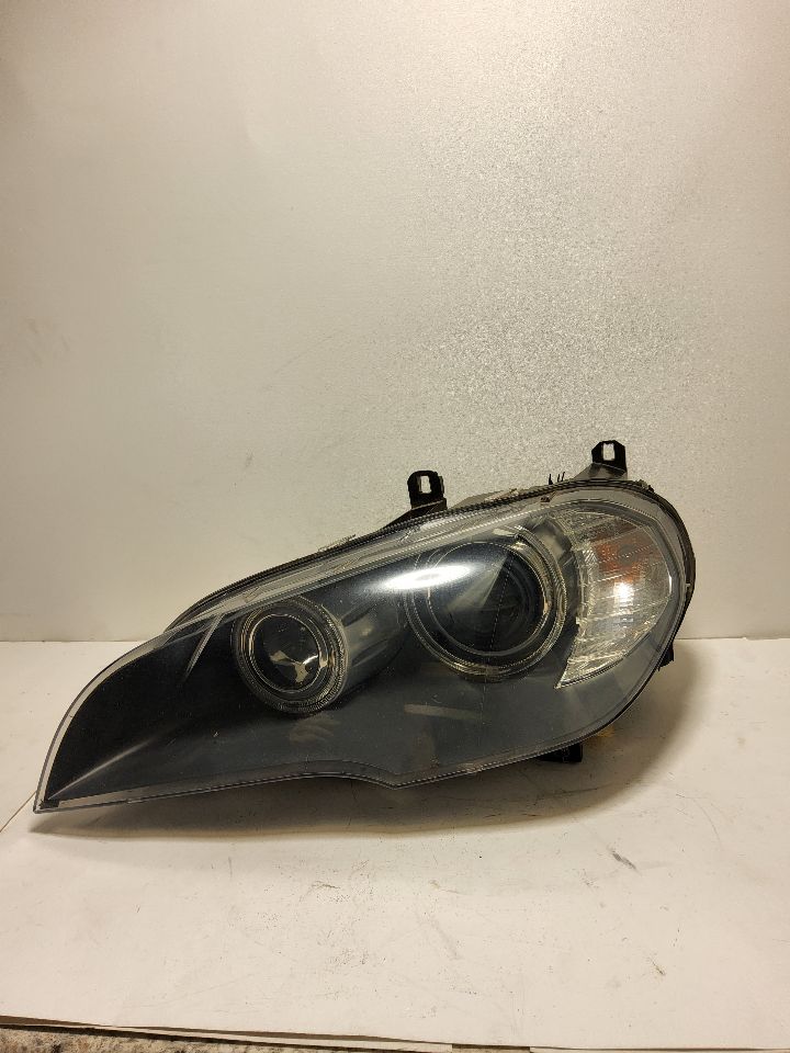 2008 BMW X5 Left HEADLAMP ASSEMBLY - 767 — photo 2