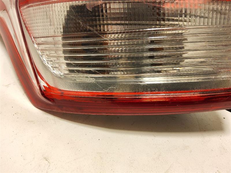 2014 FORD ESCAPE Left TAIL LAMP - 768 — photo 4