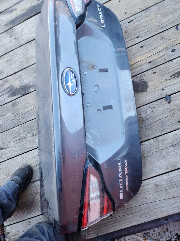 2021 SUBARU LEGACY Decklid  Tailgate - 7977 — photo 3