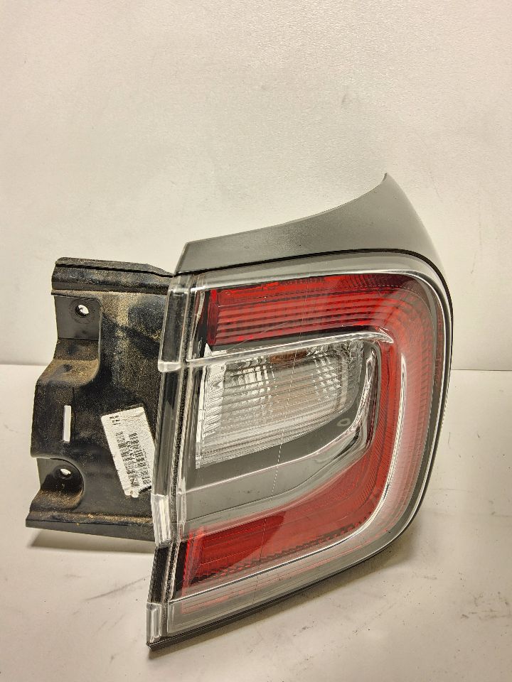 2020 SUBARU LEGACY Right TAIL LAMP - 799 — photo 1